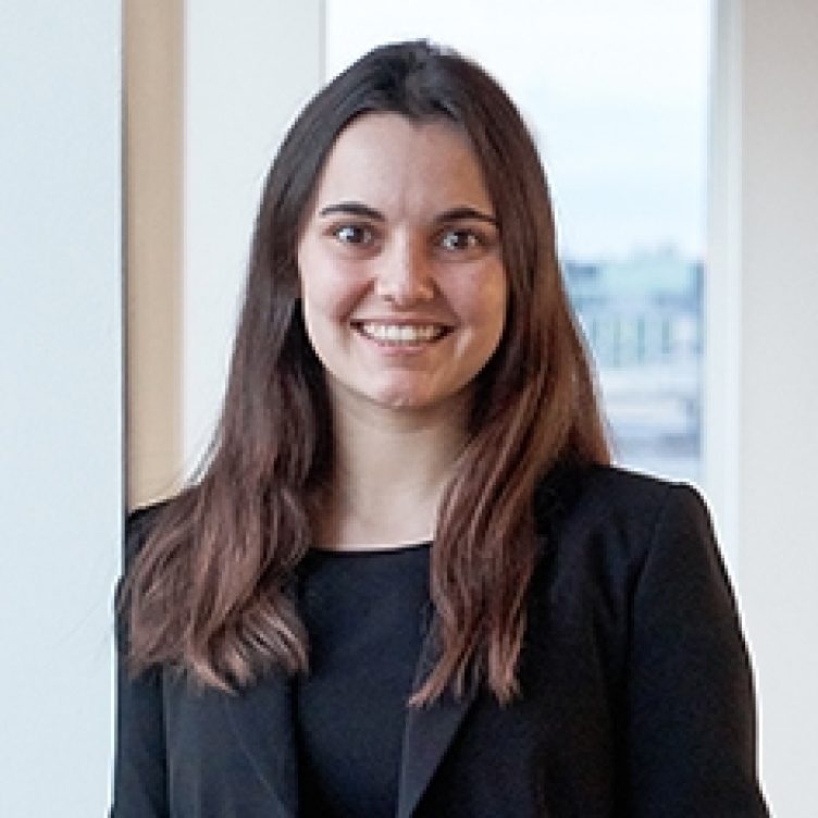 Kate Howard - Associate, Commercial Litigation - Stewarts