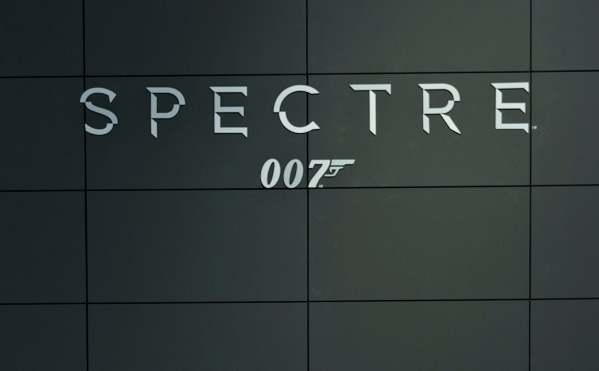 Spectre Bond film accident