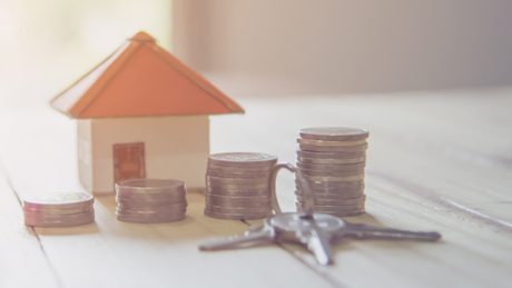 settlement - house, money and keys