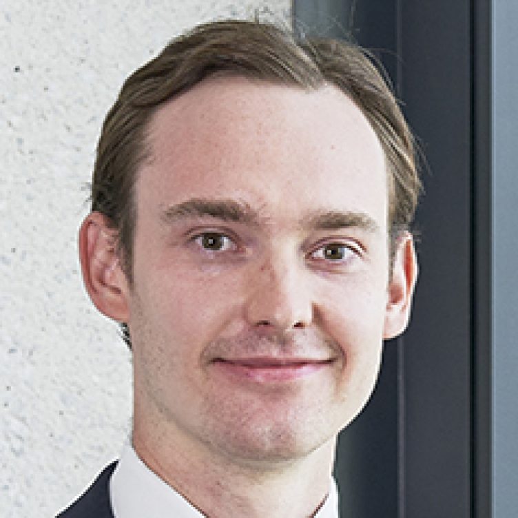 Jack Barlow, Commercial litigation, Associate